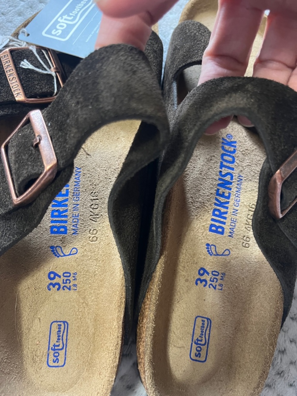 Birkenstock Arizona Moccasin Suede Sandals in Dark Brown with Copper Buckles NWT - Picture 7 of 8